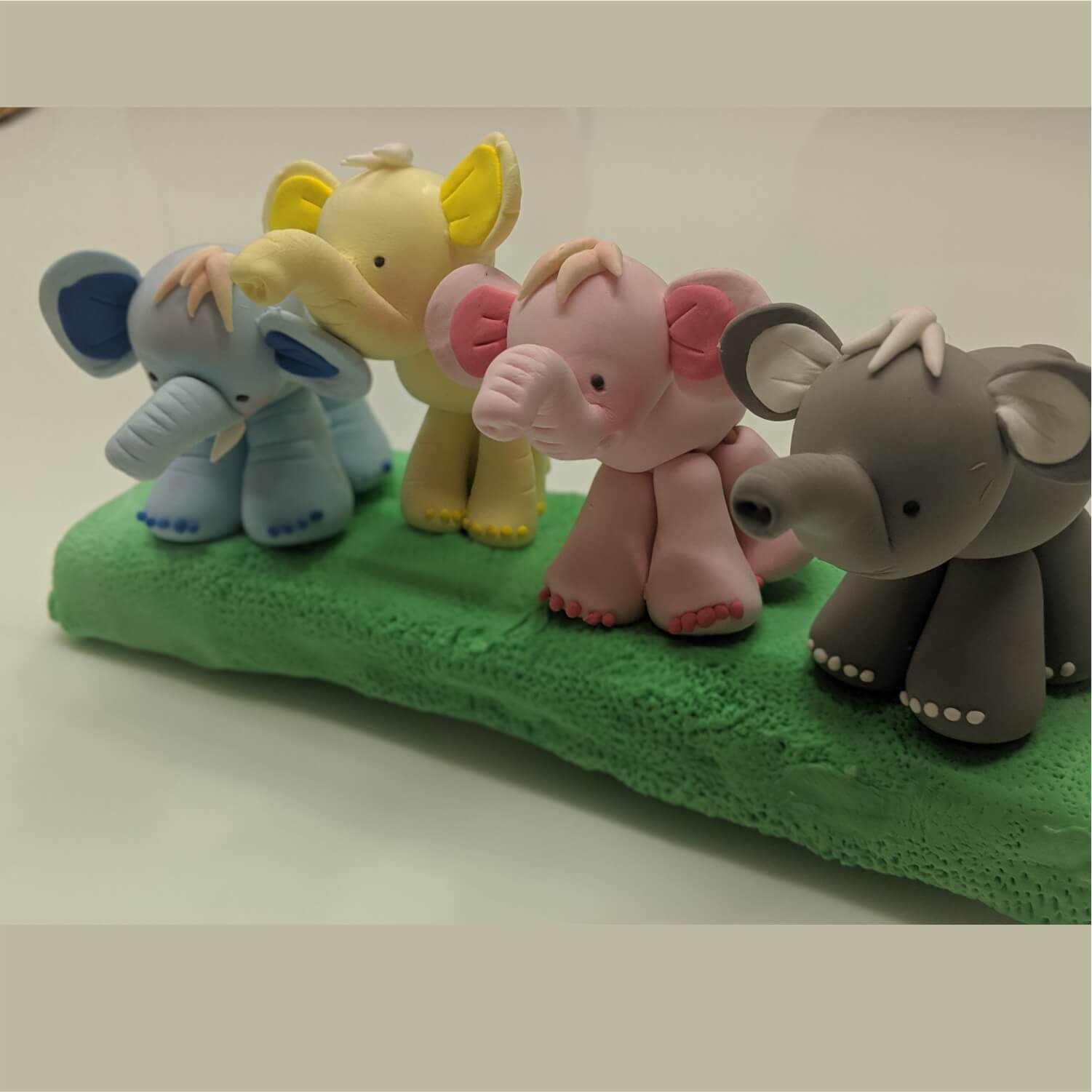 how to make animals out of modeling clay